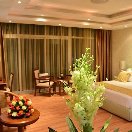 Impress Hotel Addis Abeba Exterior foto