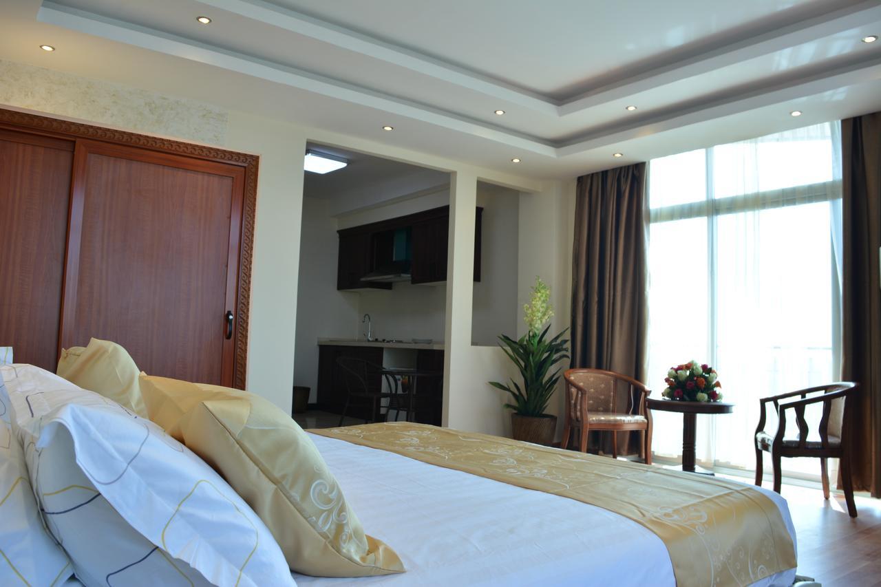 Impress Hotel Addis Abeba Exterior foto