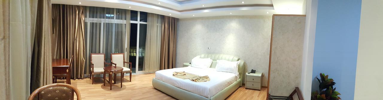 Impress Hotel Addis Abeba Exterior foto