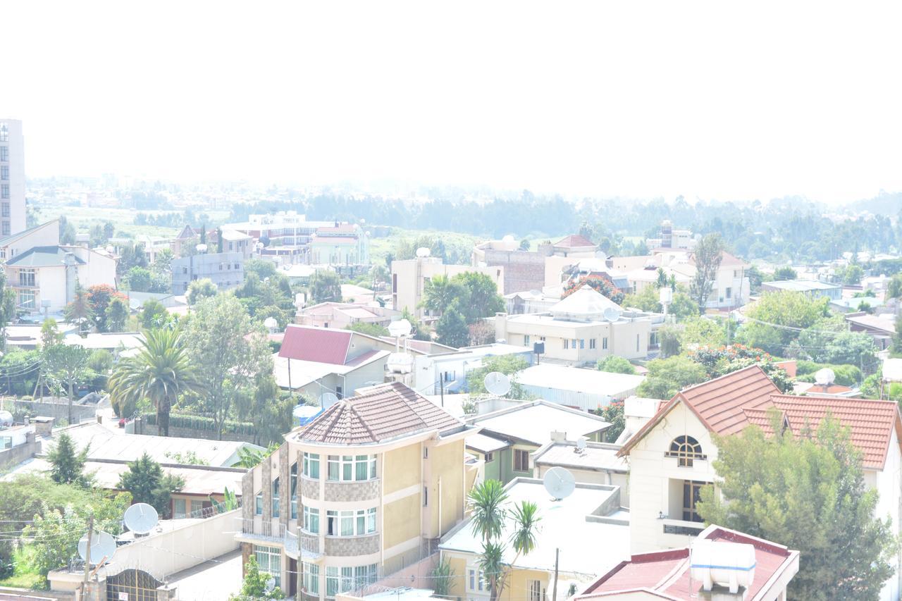 Impress Hotel Addis Abeba Exterior foto