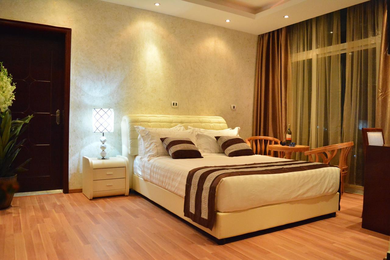 Impress Hotel Addis Abeba Exterior foto